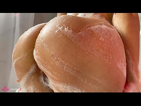 ❤️ Morena se masturba el coño con un vibrador hasta alcanzar un intenso orgasmo en la ducha Porno casero en es.porngifmag-com.ru ❌️