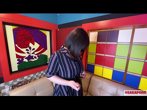 ❤️ Cutie japonés con grandes tetas se masturba con juguetes sexuales y tiene un orgasmo. Ella habla en una entrevista sobre su experiencia de follar. Tetas enormes y coño peludo gimiendo fuerte. Osakaporn Porno casero en es.porngifmag-com.ru ❌️